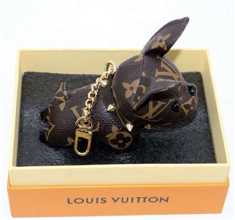 louis vuitton bulldog keychain.